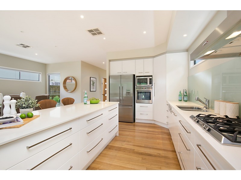 66 Algoori Street, Morningside QLD 4170