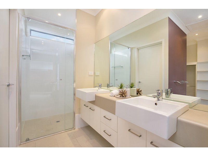 66 Algoori Street, Morningside QLD 4170