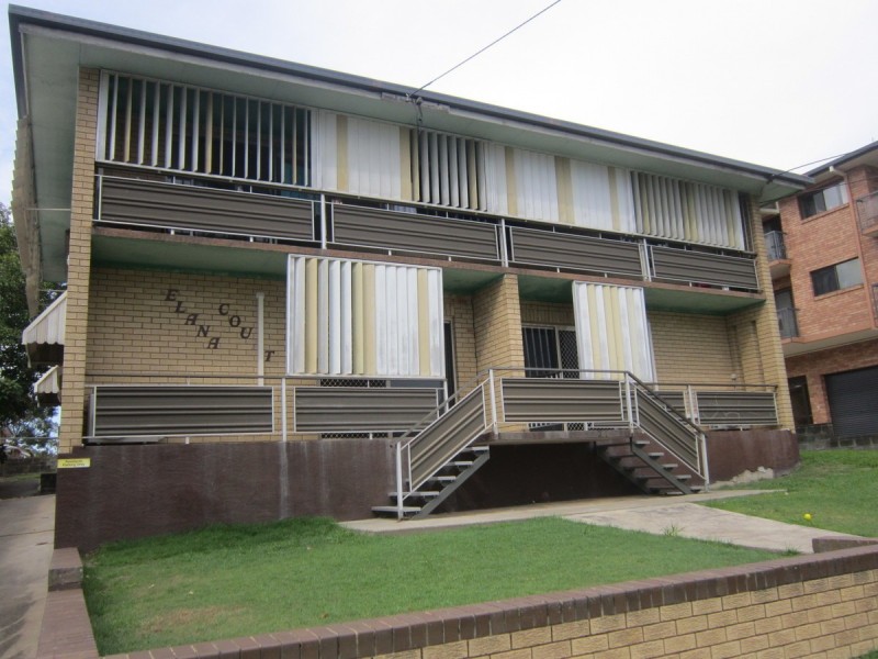 1/4 Nicklin Street, Coorparoo QLD 4151