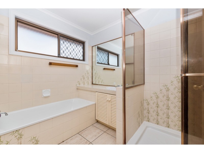 7 Aldford Street, Carindale QLD 4152