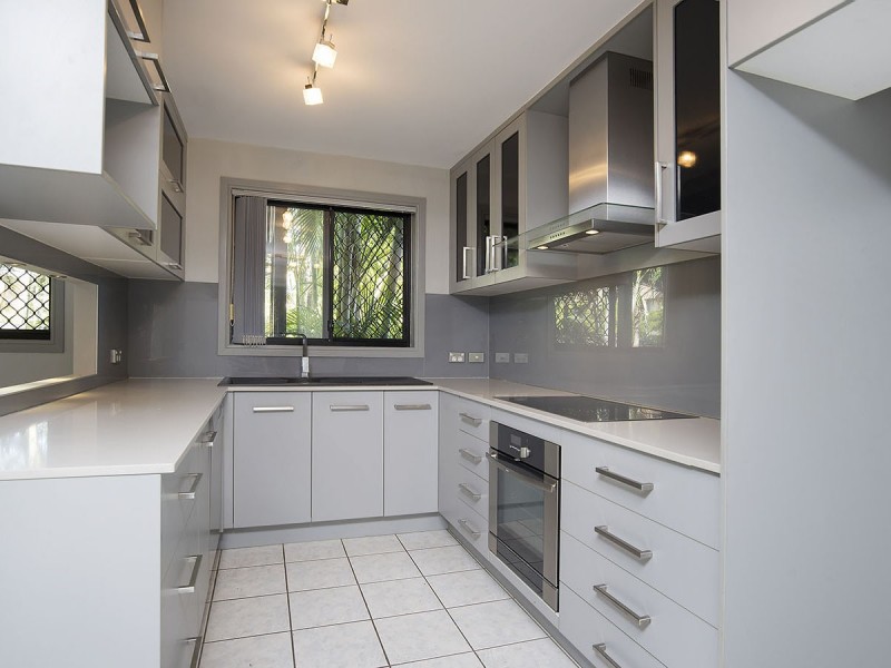 3/20 Robinson Street, Coorparoo QLD 4151