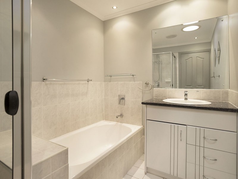 3/20 Robinson Street, Coorparoo QLD 4151