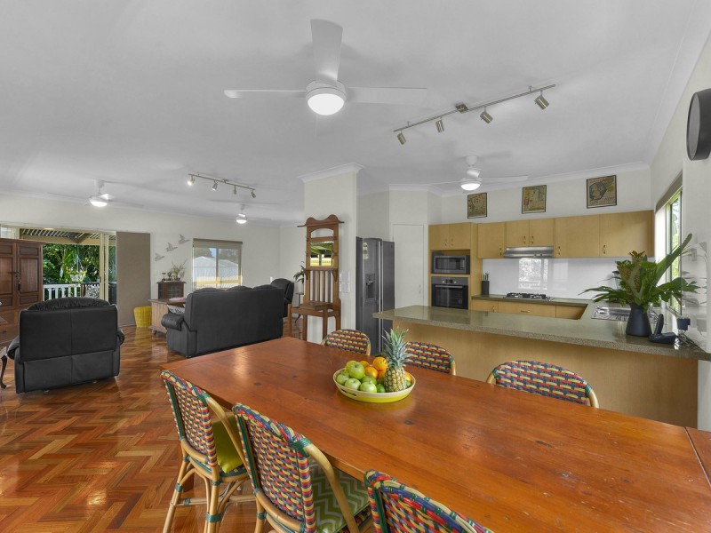 42 Florida Street, Morningside QLD 4170