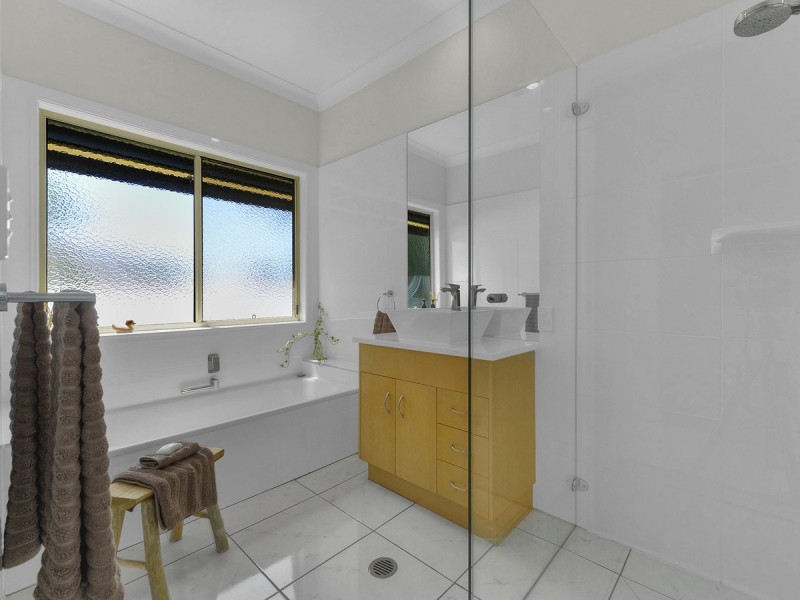 42 Florida Street, Morningside QLD 4170
