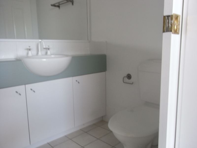 2/396 Upper Cornwall Street, Coorparoo QLD 4151