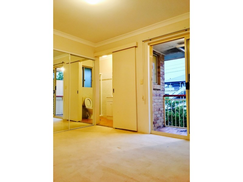 5/30 Noela Street, Coorparoo QLD 4151