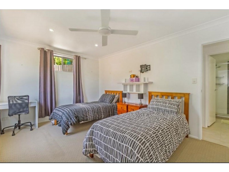 25 Oneil Street, Moorooka QLD 4105