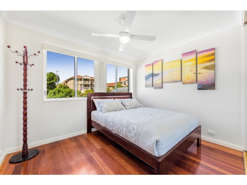 7/21 St Leonards Street, Coorparoo QLD 4151