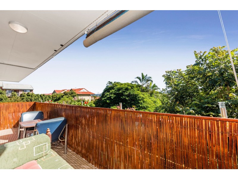 7/21 St Leonards Street, Coorparoo QLD 4151