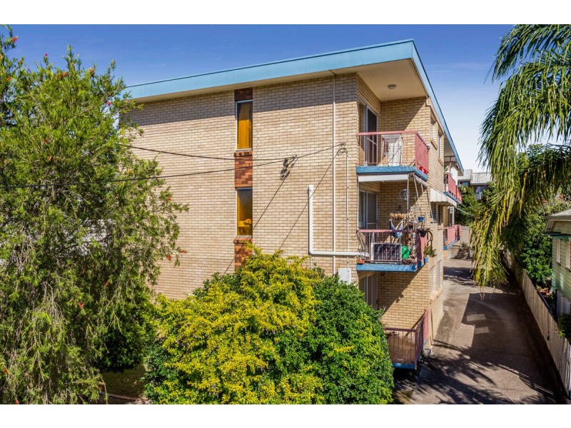 7/21 St Leonards Street, Coorparoo QLD 4151