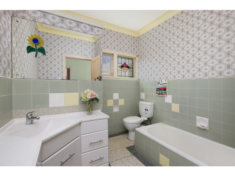 7 Brae Street, Coorparoo QLD 4151