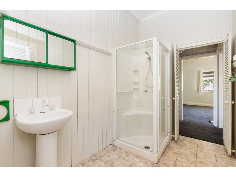 25 Boundary Road, Camp Hill QLD 4152