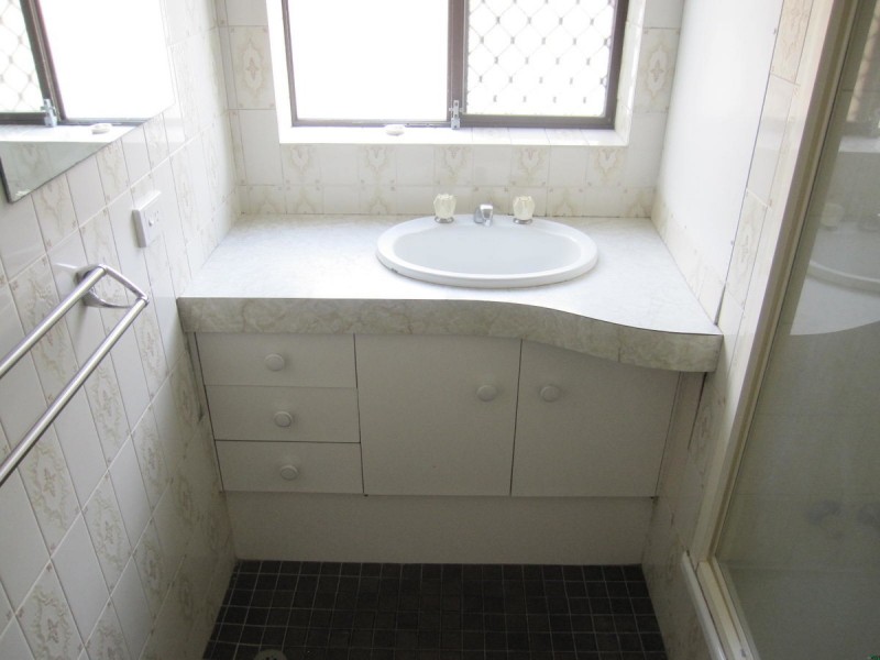 2/54 Amelia Street, Coorparoo QLD 4151