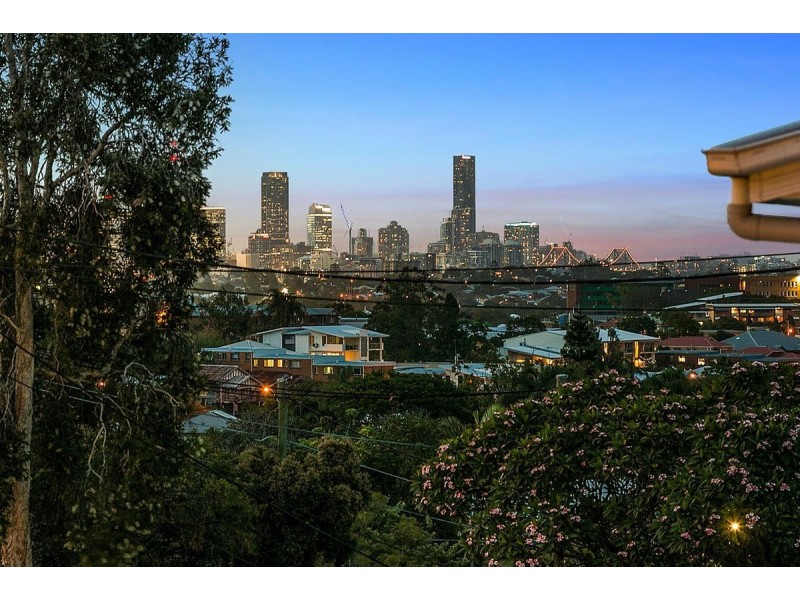 74 Wylie Avenue, Coorparoo QLD 4151