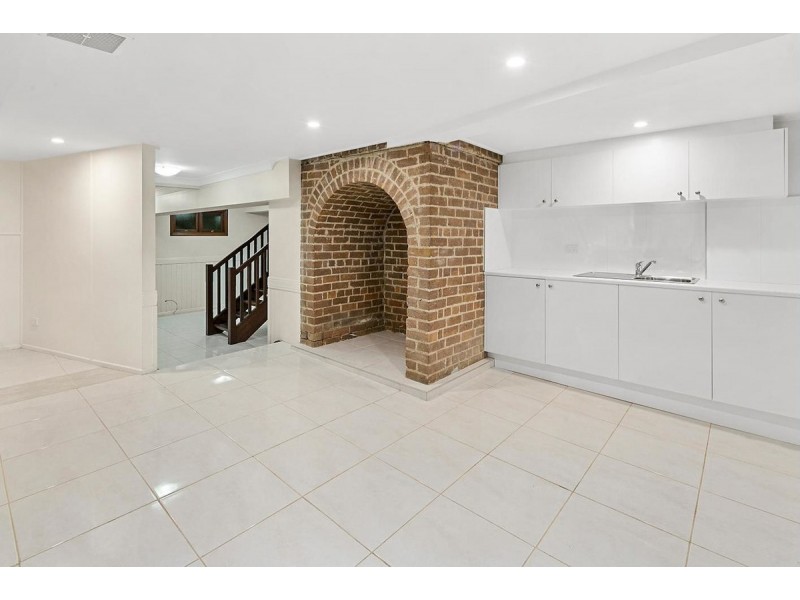 74 Wylie Avenue, Coorparoo QLD 4151