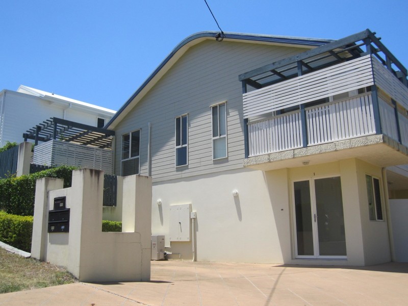 1/28 Bindaree Street, Greenslopes QLD 4120