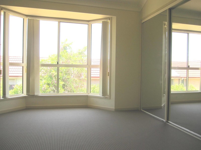 1/28 Bindaree Street, Greenslopes QLD 4120