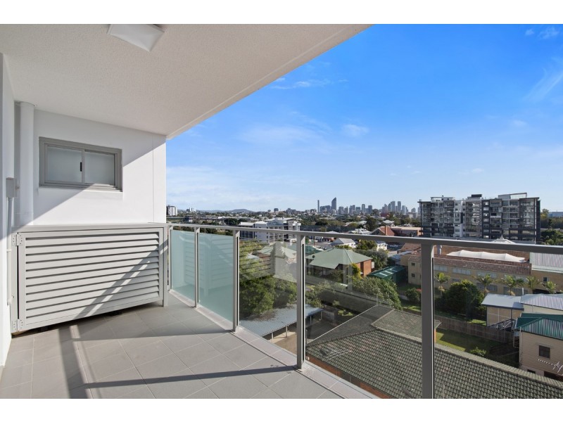 45/17 Carl Street, Woolloongabba QLD 4102