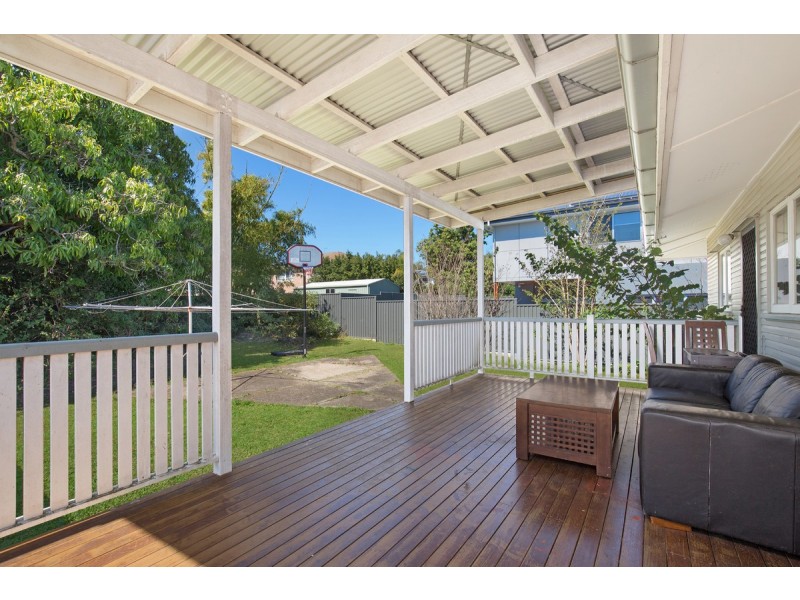 10 Effingham Street, Tarragindi QLD 4121