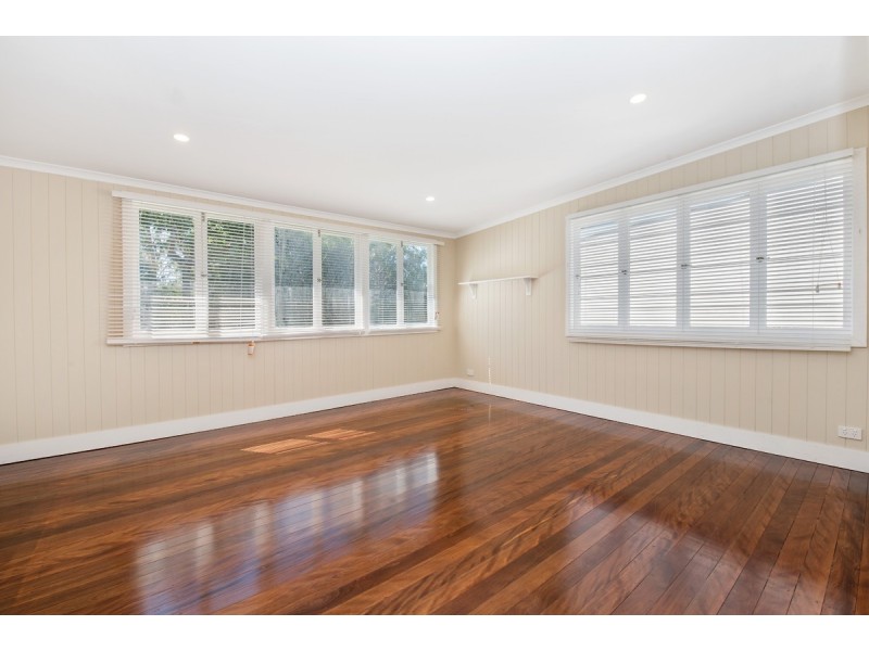 92 Cavendish Road, Coorparoo QLD 4151