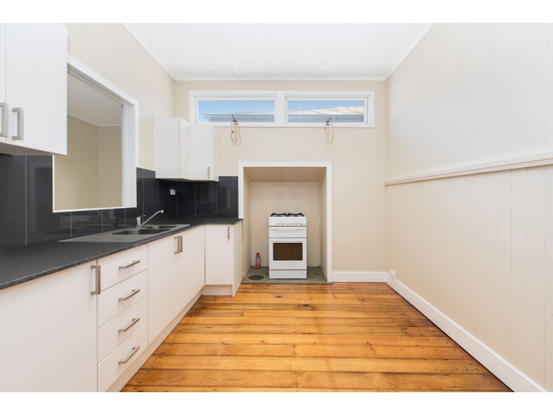 92 Cavendish Road, Coorparoo QLD 4151