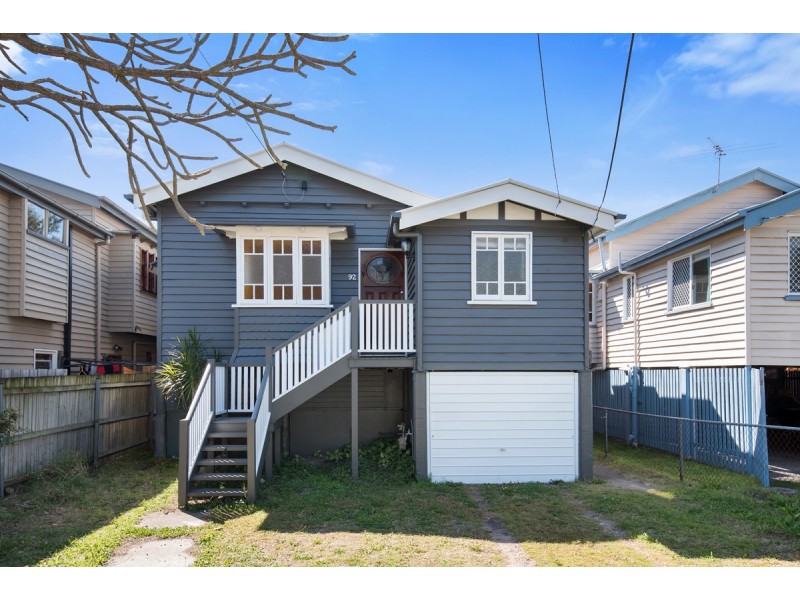 92 Cavendish Road, Coorparoo QLD 4151