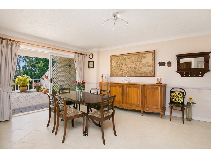 2/54 Jellicoe Street, Coorparoo QLD 4151