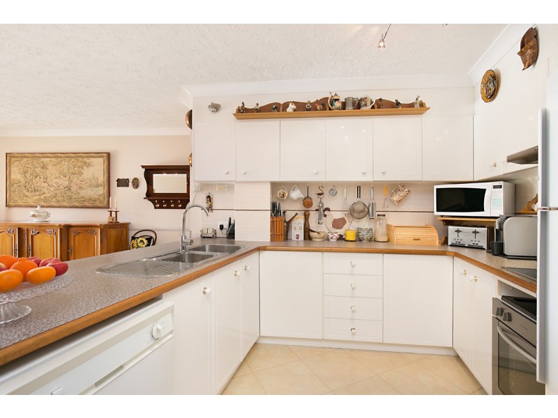 2/54 Jellicoe Street, Coorparoo QLD 4151