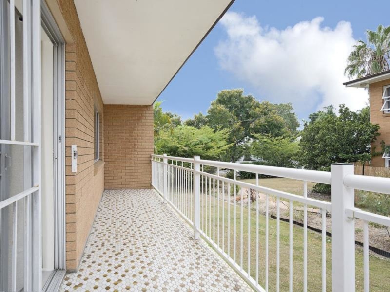 1/33 Dansie Street, Greenslopes QLD 4120
