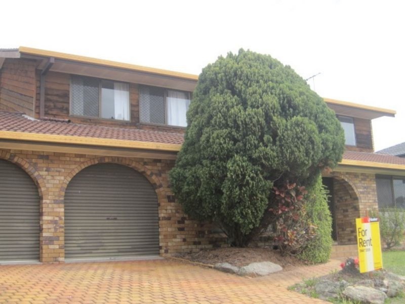 70 Bridgnorth Street, Carindale QLD 4152