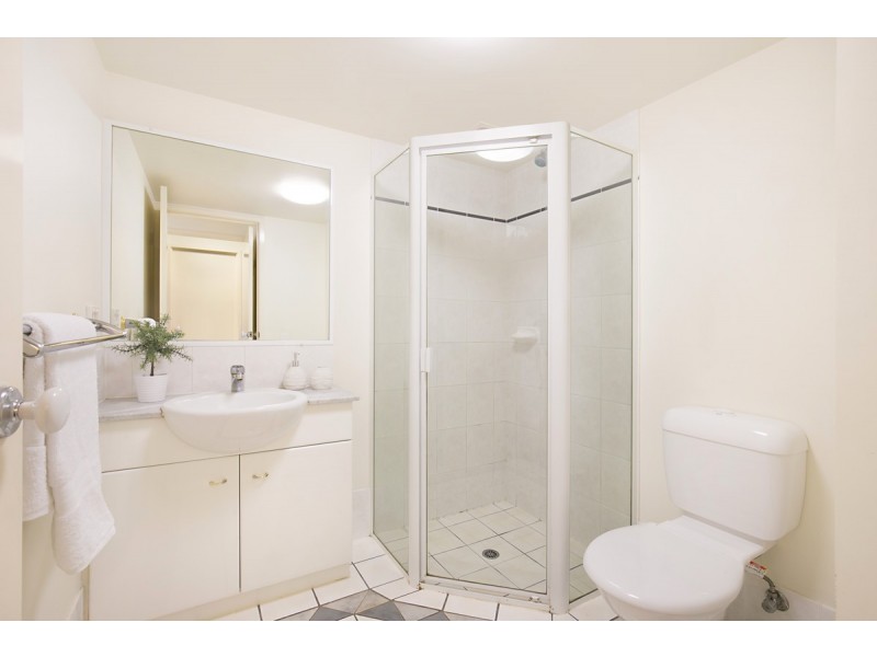 36/55 Harries Road, Coorparoo QLD 4151