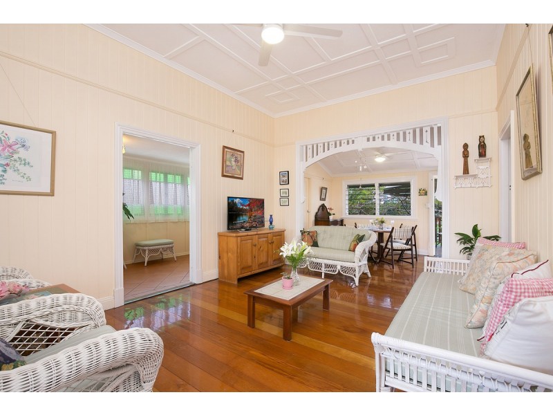 40 Robinson Street, Coorparoo QLD 4151