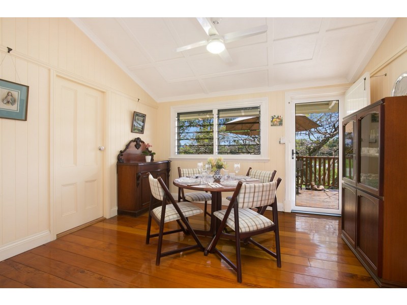 40 Robinson Street, Coorparoo QLD 4151