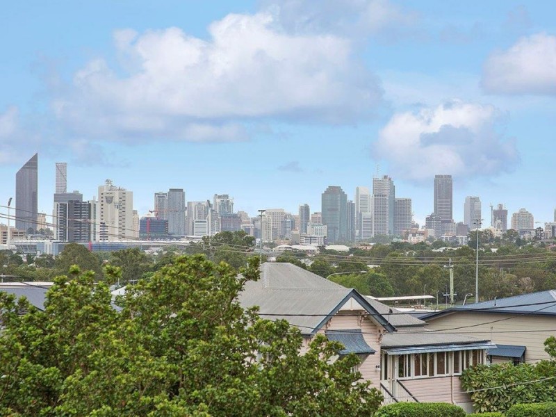 2/16 Rialto Street, Coorparoo QLD 4151