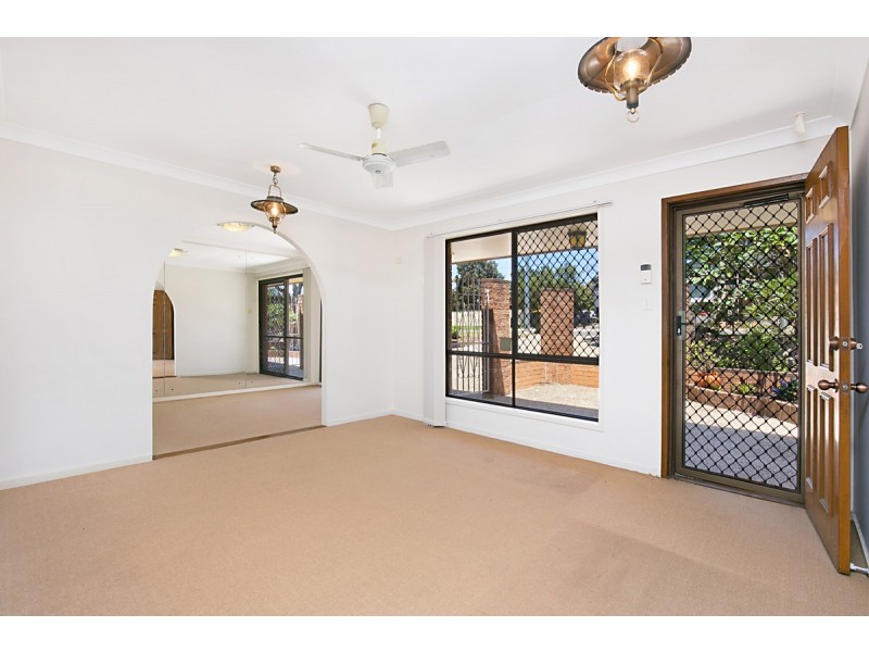 796 Cavendish Road, Holland Park QLD 4121