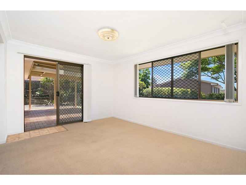 796 Cavendish Road, Holland Park QLD 4121