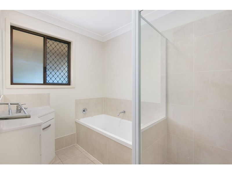 796 Cavendish Road, Holland Park QLD 4121