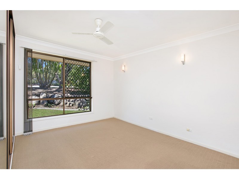 796 Cavendish Road, Holland Park QLD 4121