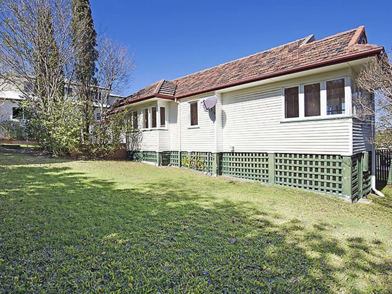 259 Ferguson Road, Norman Park QLD 4170