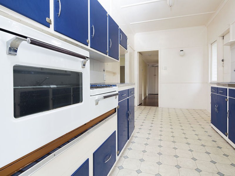 259 Ferguson Road, Norman Park QLD 4170