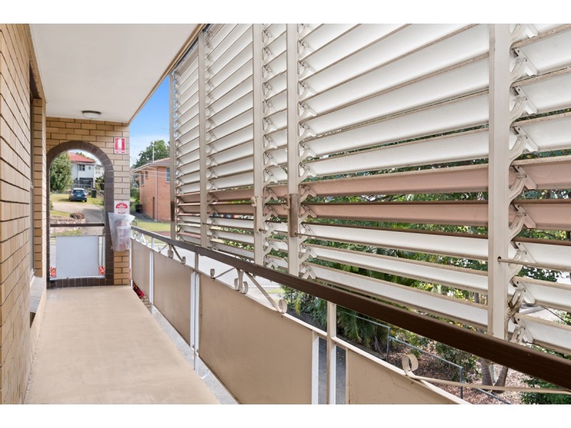 2/30 Wellington Street, Coorparoo QLD 4151