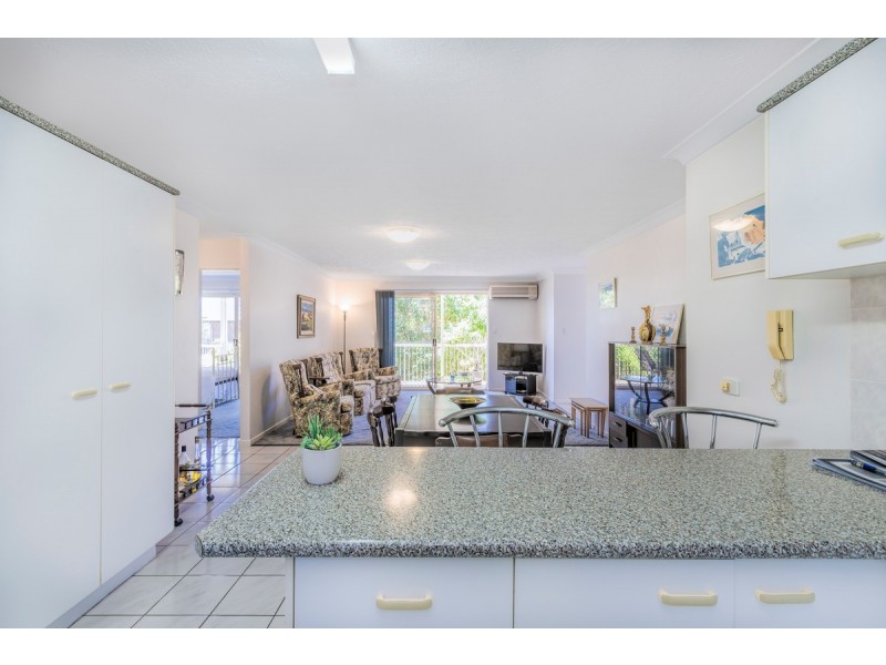 9/98 Pembroke Road, Coorparoo QLD 4151