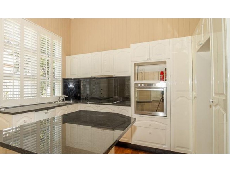 1/72 Wellington Street, Coorparoo QLD 4151