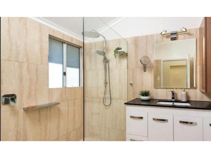 1/72 Wellington Street, Coorparoo QLD 4151