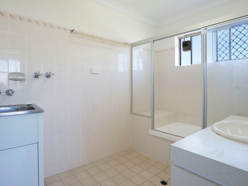 6/19 Vera Street, Greenslopes QLD 4120