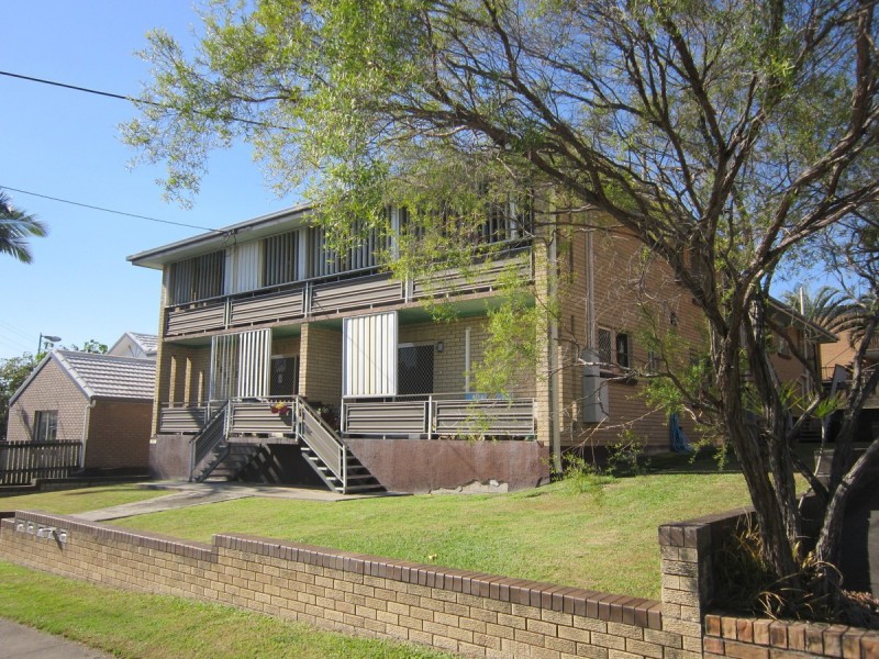 4/4 Nicklin Street, Coorparoo QLD 4151