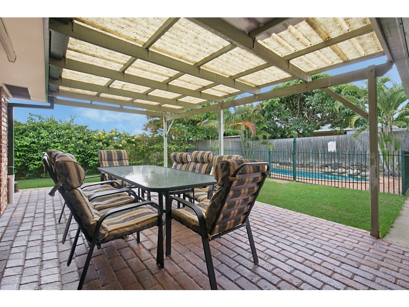 35 Briarwood Street, Carindale QLD 4152