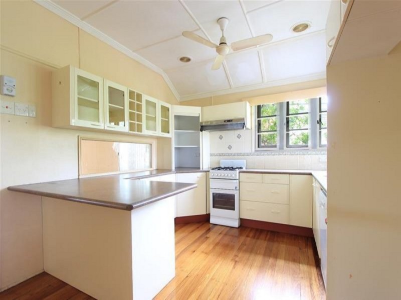 29 Albert Street, Camp Hill QLD 4152