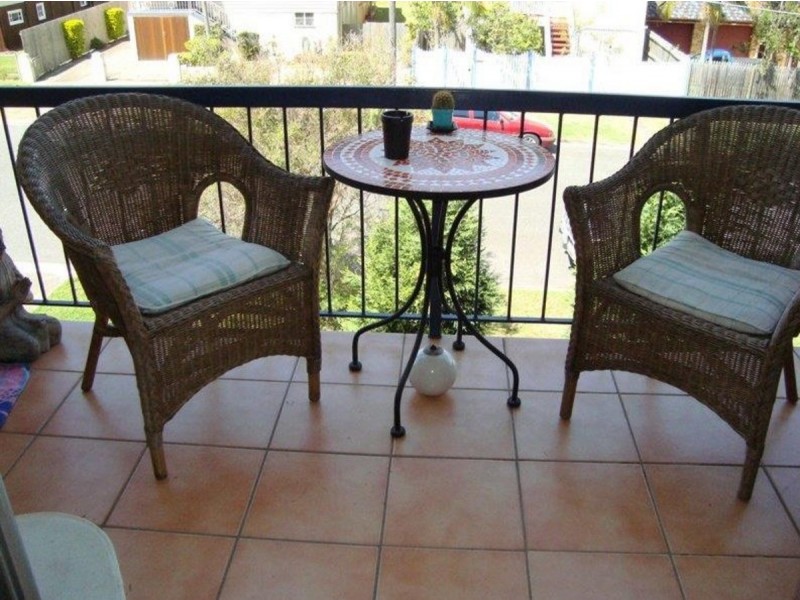 4/12 Birdwood Street, Coorparoo QLD 4151