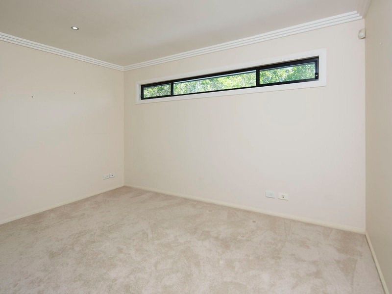 16 Glyn Street, Coorparoo QLD 4151